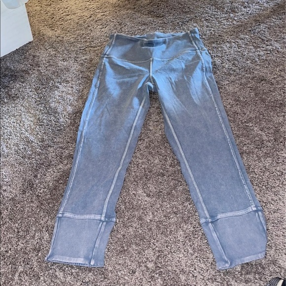 Lululemon Leggings - Picture 1 of 4